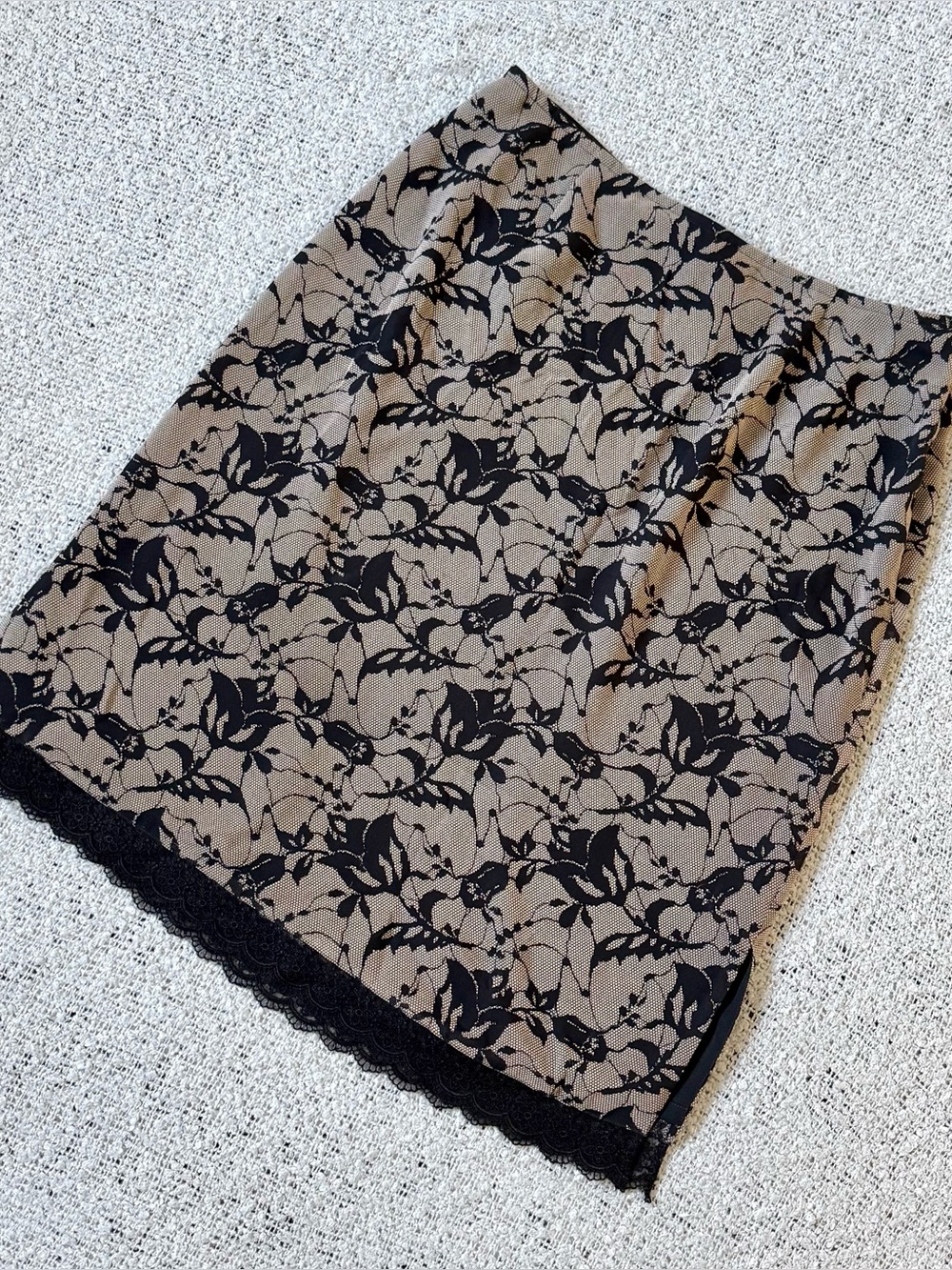 INC International Concepts Black Lace Overlay Tan Pencil Skirt Size 12